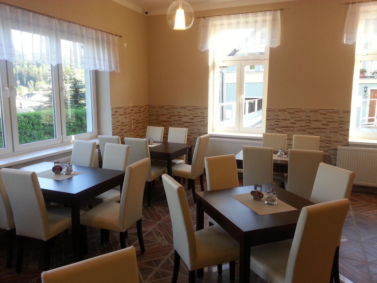 Penzion Vesely Zelezny Brod Buitenkant foto