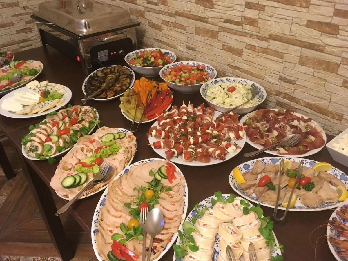 Penzion Vesely Zelezny Brod Buitenkant foto
